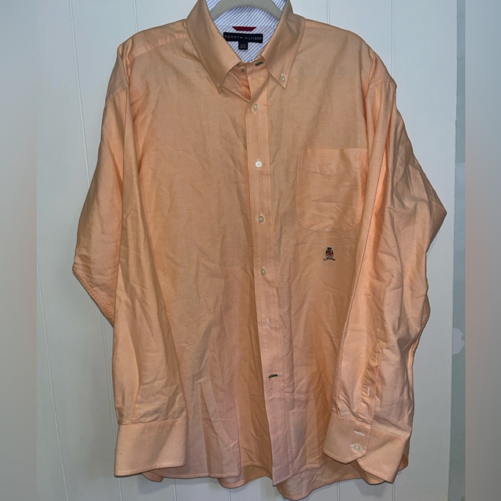 BNWOT Tommy Hilfiger Men's Orange Casual Button Down Shirt
